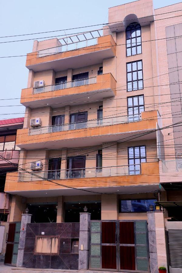 Lyf Corporate Suites - Noida Sector 19 Экстерьер фото